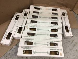 lot 87 image: Lenape White Porcelain Towel Bar Set 24 Tile-In Mount