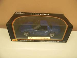 lot 27 image: 118 SCALE DIE-CAST - MAISTO SPECIAL EDITION 2001 CHEVROLET CORVETTE Z06. NEW IN BOX. GREAT PIECE - SEE PICTURES.