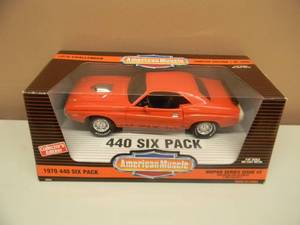 lot 30 image: AWESOME 118 SCALE DIE-CAST - AMERICAN MUSCLE COLLECTORS EDITION 1970 440 SIX PACK. NEW IN BOX. GREAT PIECE - SEE PICTURES.
