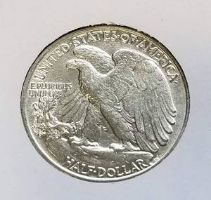lot 42 image: 1942 WALKING LIBERTY HALF DOLLAR AU