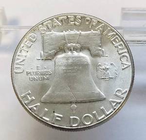 lot 59 image: 1958 FRANKLIN HALF DOLLAR BU