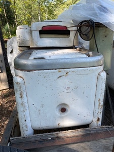 lot 30 image: Clothes Washers