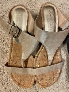 lot 32 image: Four Pairs of  Womens Shoes