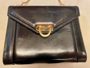 lot 47 image: Frenchie of California Handbag