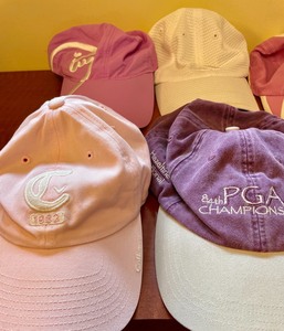 lot 60 image: 8 Hat Grouping