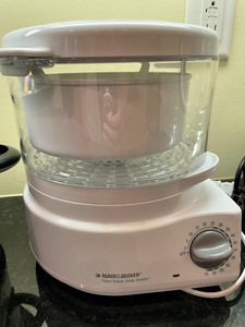 lot 90 image: Small Kitchen Appliances