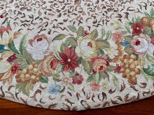 lot 226 image: Incredible Hand Woven Wool Needlepoint Rug from Macys