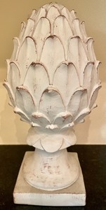lot 231 image: Coasters and Decor