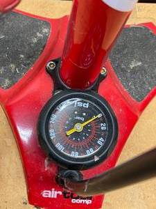 lot 119 image: Specialized Bike Floor Pump