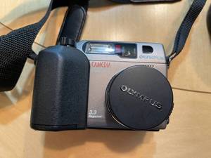 lot 287 image: Olympus Camedia Digital Camera with Case