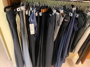 lot 354 image: Variety of Ladies Pants and Shorts