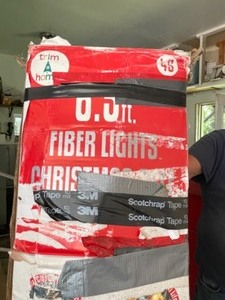 lot 33 image: Fiber Optic 6.5 foot Christmas Tree