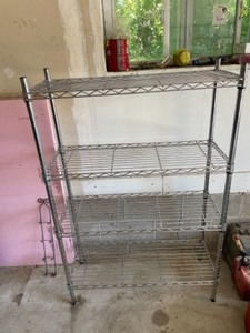 lot 51 image: Shelf Tech system Metal with 4 shelves