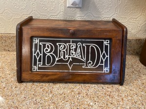 lot 82 image: Bean Pot and Bread Box