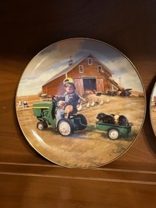 lot 106 image: Little Farmhands Plates