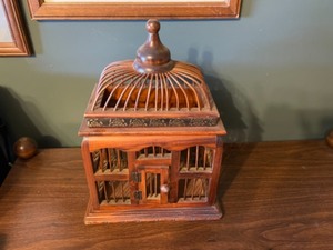 lot 146 image: Vintage Wood Bird Cage