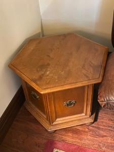 lot 157 image: Hexagon End Table