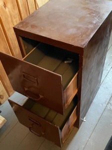 lot 179 image: Metal File Cabinet
