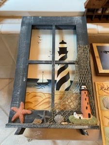 lot 205 image: Variety of Nautical Wall Decor