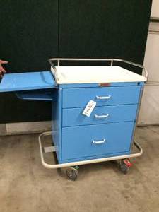 lot 3 image: MSRP $1800 HARLOFF 3 DRAWER TREATMENT PROCEDURE CART WITH SIDE TABLE EXTENSION AND ABILITY TO USE A PADLOCK TO LOCK THIS CART UP WITH YOUR VALUABLES OR MEDICAL ITEMS - EXCELLENT CONDITION