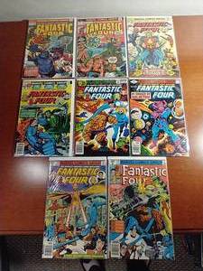 lot 23 image: 8 Bronze Age Fantastic Four Comics