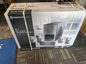 lot 324 image: Kamron Audio 5.1 HD HomeTheater System - New in Box - 22