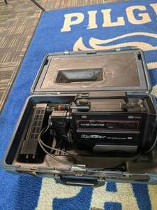 lot 326 image: Vintage Quasar Camera - VHS Recorder