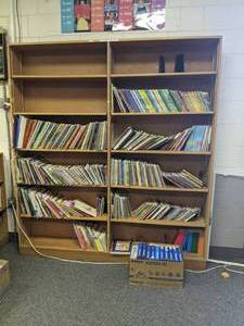 lot 140 image: Large Bookshelf w Big Lot of Books (Lot 24)
