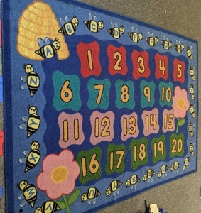 lot 106 image: Large Kids Activity Mat