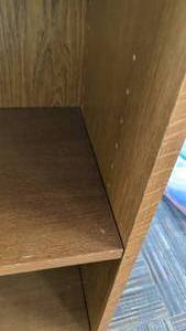 lot 237 image: Classic Bookcase with 3- Shelves