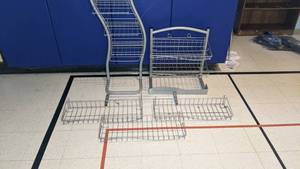 lot 207 image: Lot of (2) Wire Racks and (3) Additional Shelves