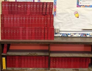 lot 188 image: National Geographics Magazines, Hardbound Books 1920s - 1950s
