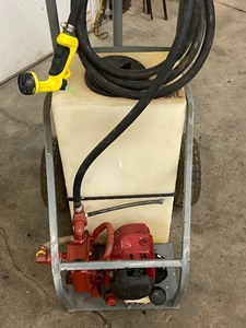 lot 9 image: Honda Portable Gas-Powered Tank Sprayer
