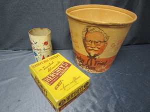 lot 40 image: Vintage Boxes