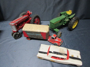 lot 52 image: Hubley, Tootsie