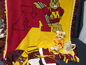 lot 54 image: MN Gopher Collection