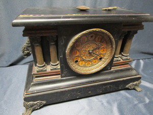 lot 101 image: Sessions Mantle Clock