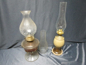 lot 102 image: Kerosene Lamps