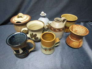 lot 106 image: Hand Thrown Pottery