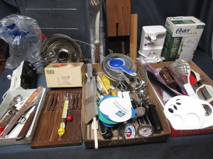 lot 132 image: Kitchenwares