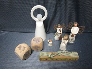 lot 163 image: Willow Tree, Blessing Blocks