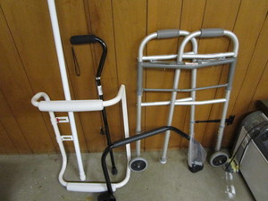 lot 299 image: Handicap Items