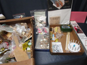 lot 260 image: Craft Supplies