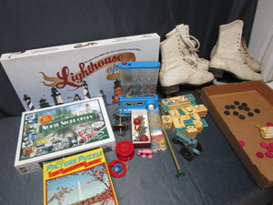 lot 261 image: Board Games, Vintage Toys