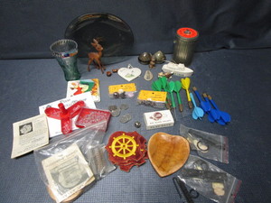 lot 265 image: Crafts & Collectibles
