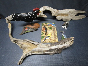 lot 268 image: Bird Themed