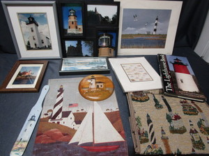 lot 274 image: Lighthouse Collectibles