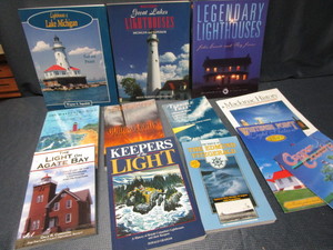 lot 275 image: Lighthouse Books