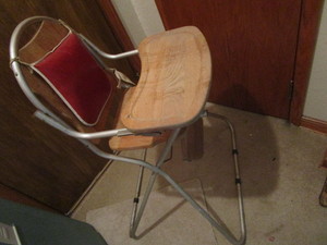 lot 281 image: Vintage High Chair