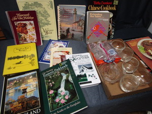 lot 284 image: Cook Books, Reamer, Glasses